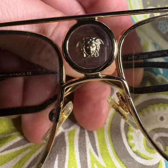 Versace Medusa Aviator Sunglasses - Picture 4 of 7